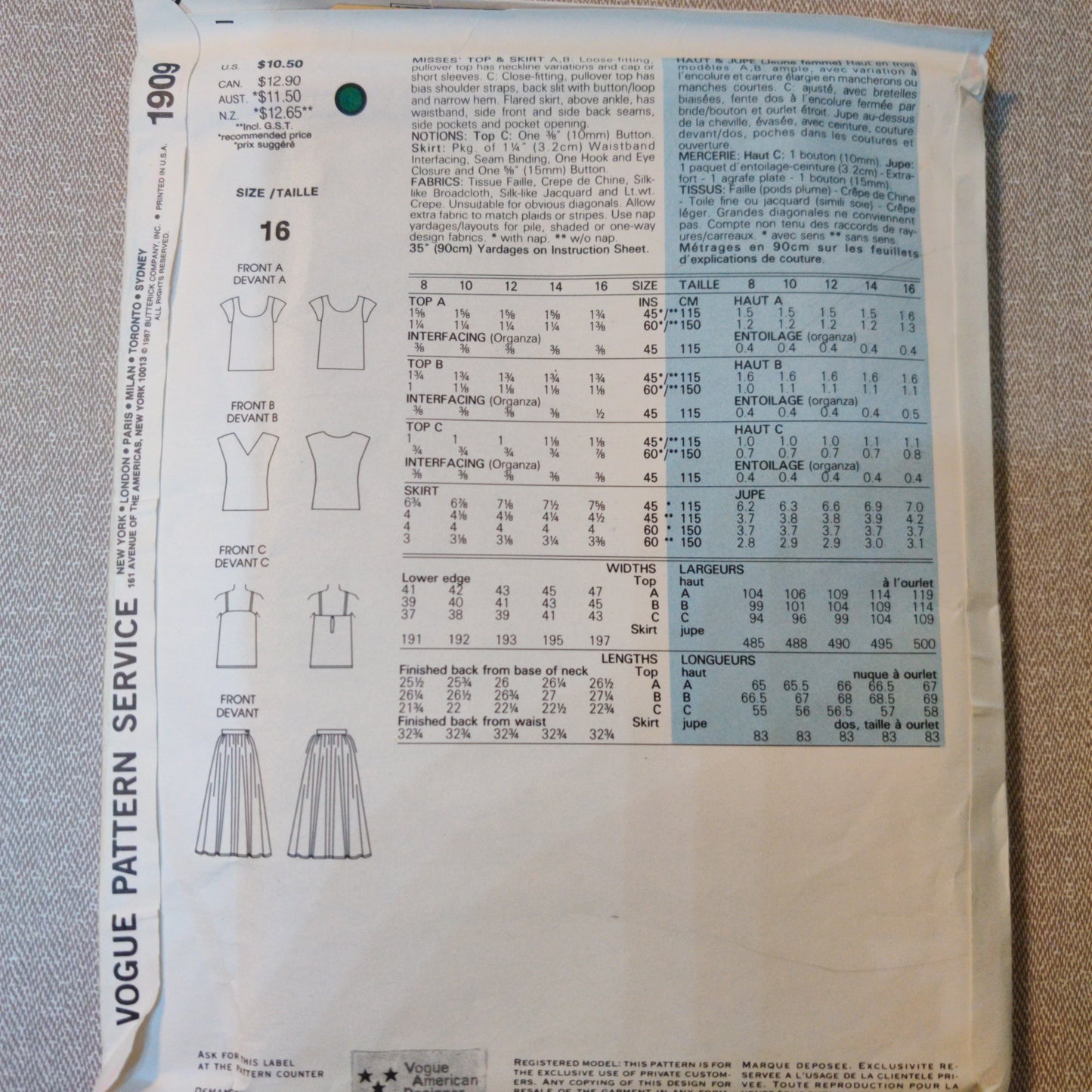 Vogue 1909 Ralph Lauren size 16
