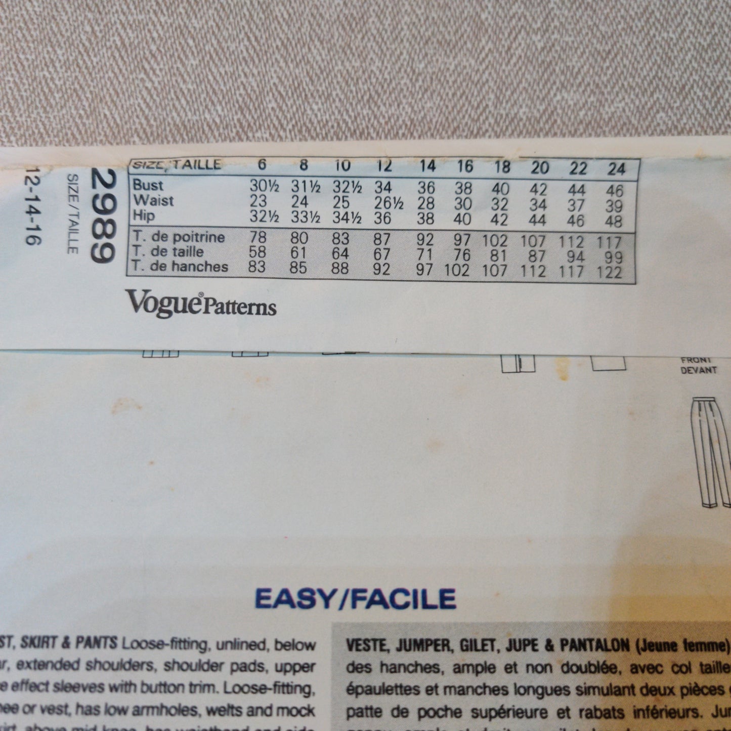 Vogue 2989 Size 12-14-16