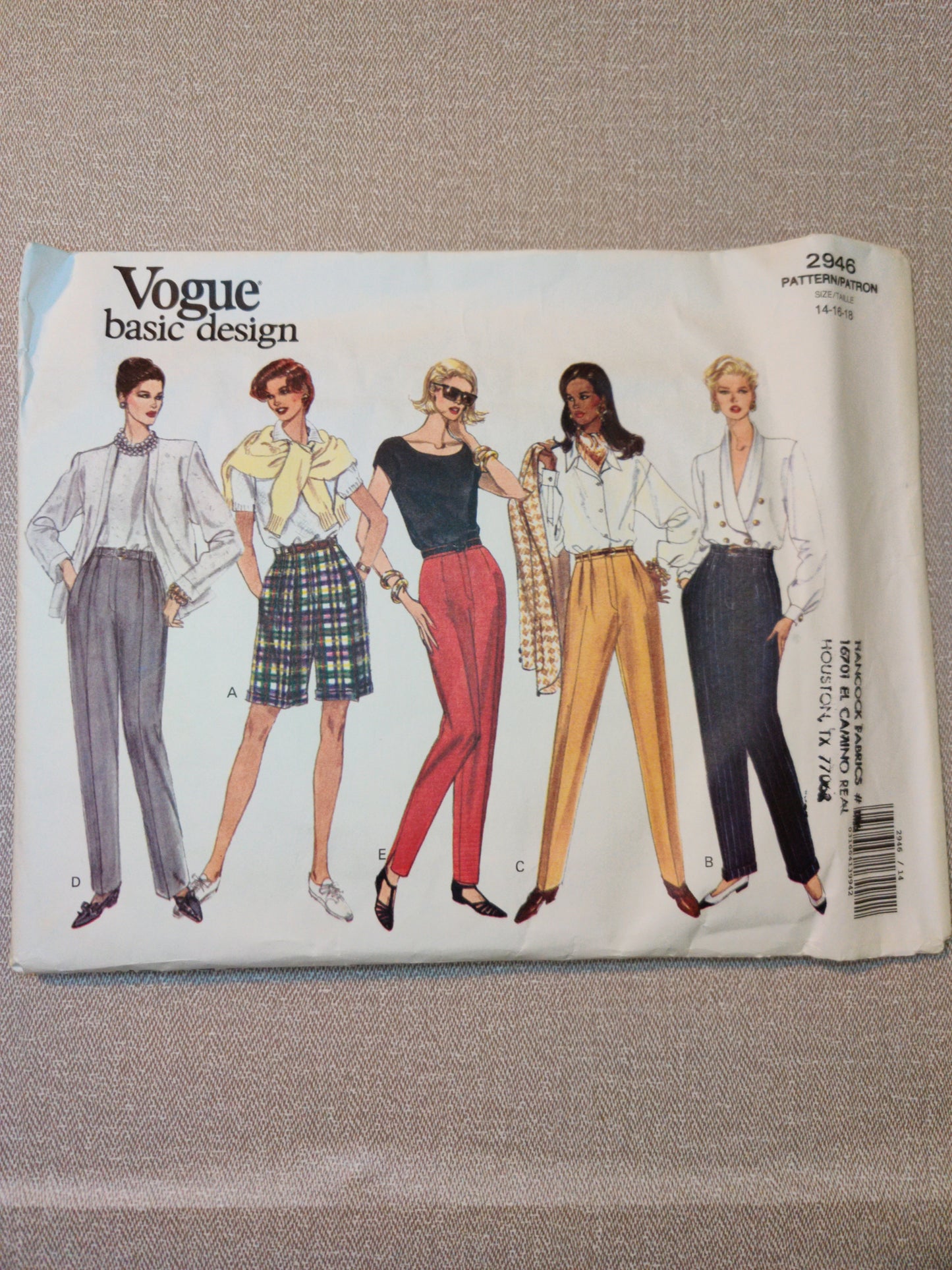 Vogue 2946  size 14-16-18