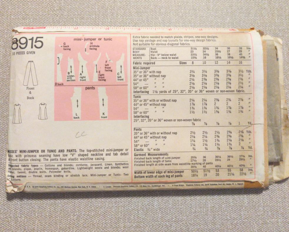 Simplicity 8915 Size 14 Bust 36