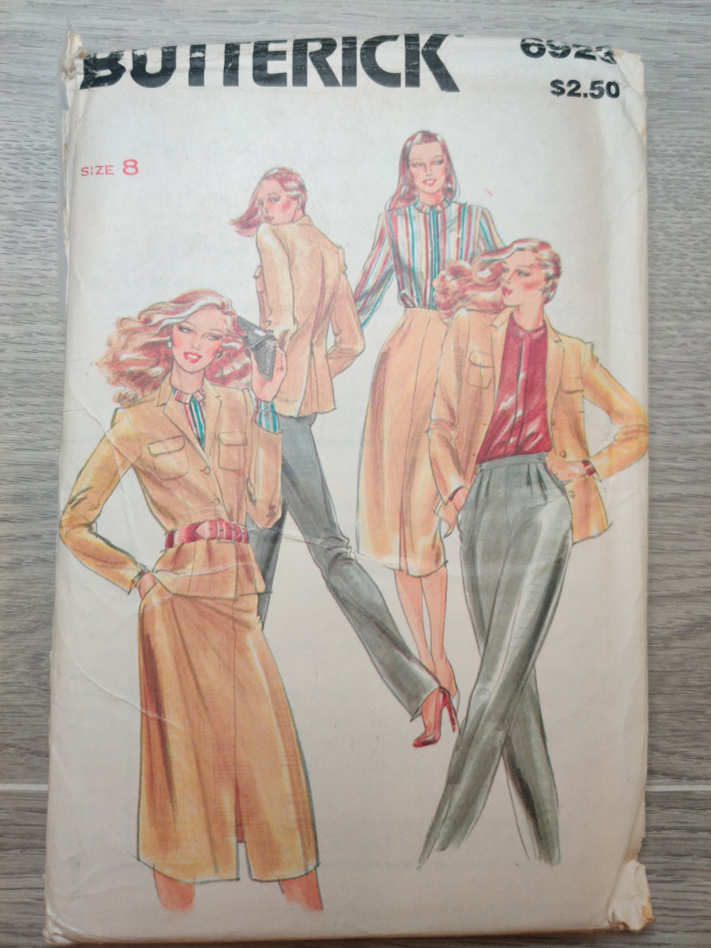 Butterick 6923 Size 8