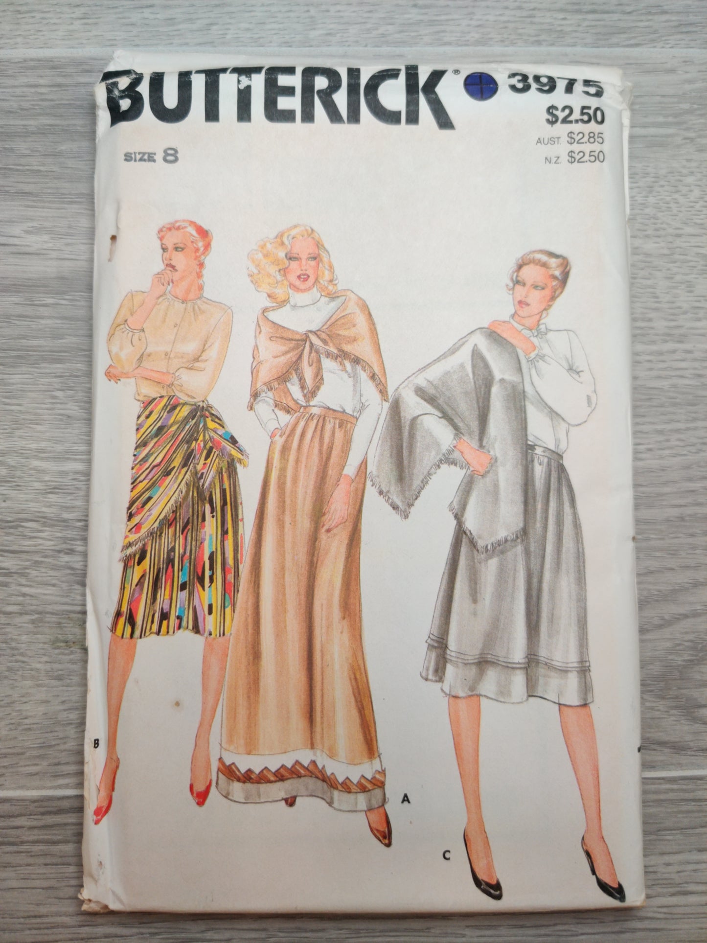 Butterick 3975 Size 8