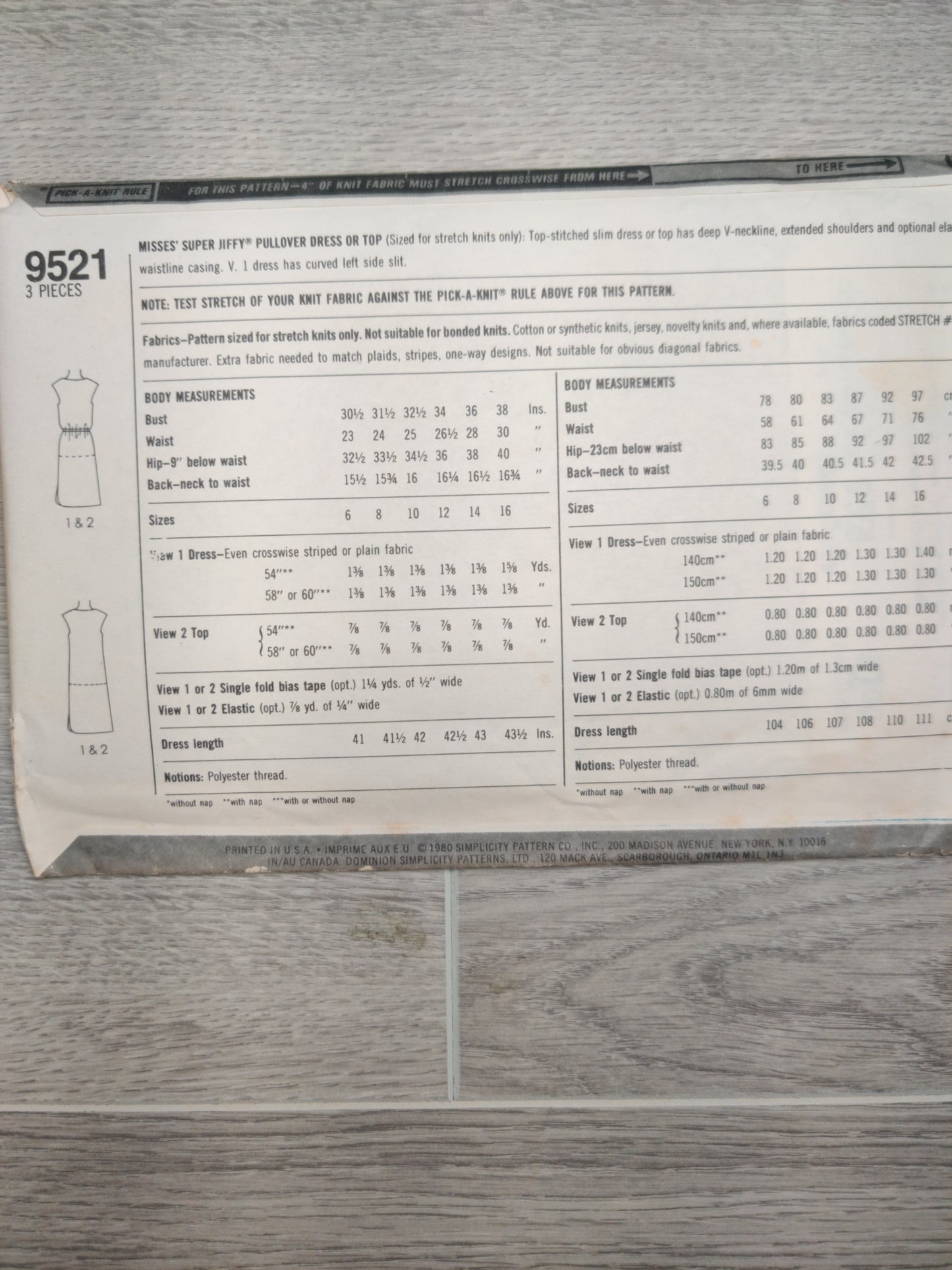 Simplicity 9521 Size 6&8
