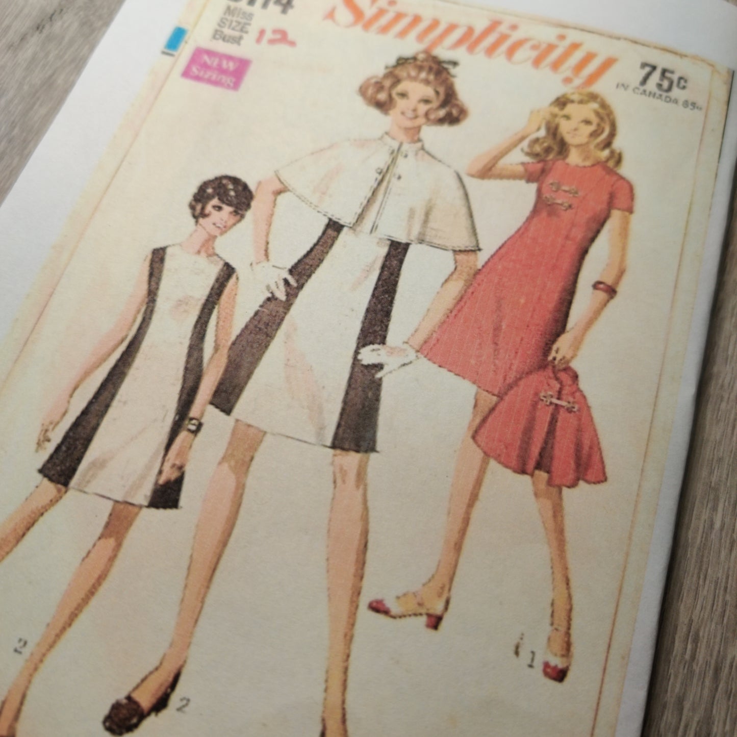 Simplicity 8114 Size 12 Bust 34 Vintage