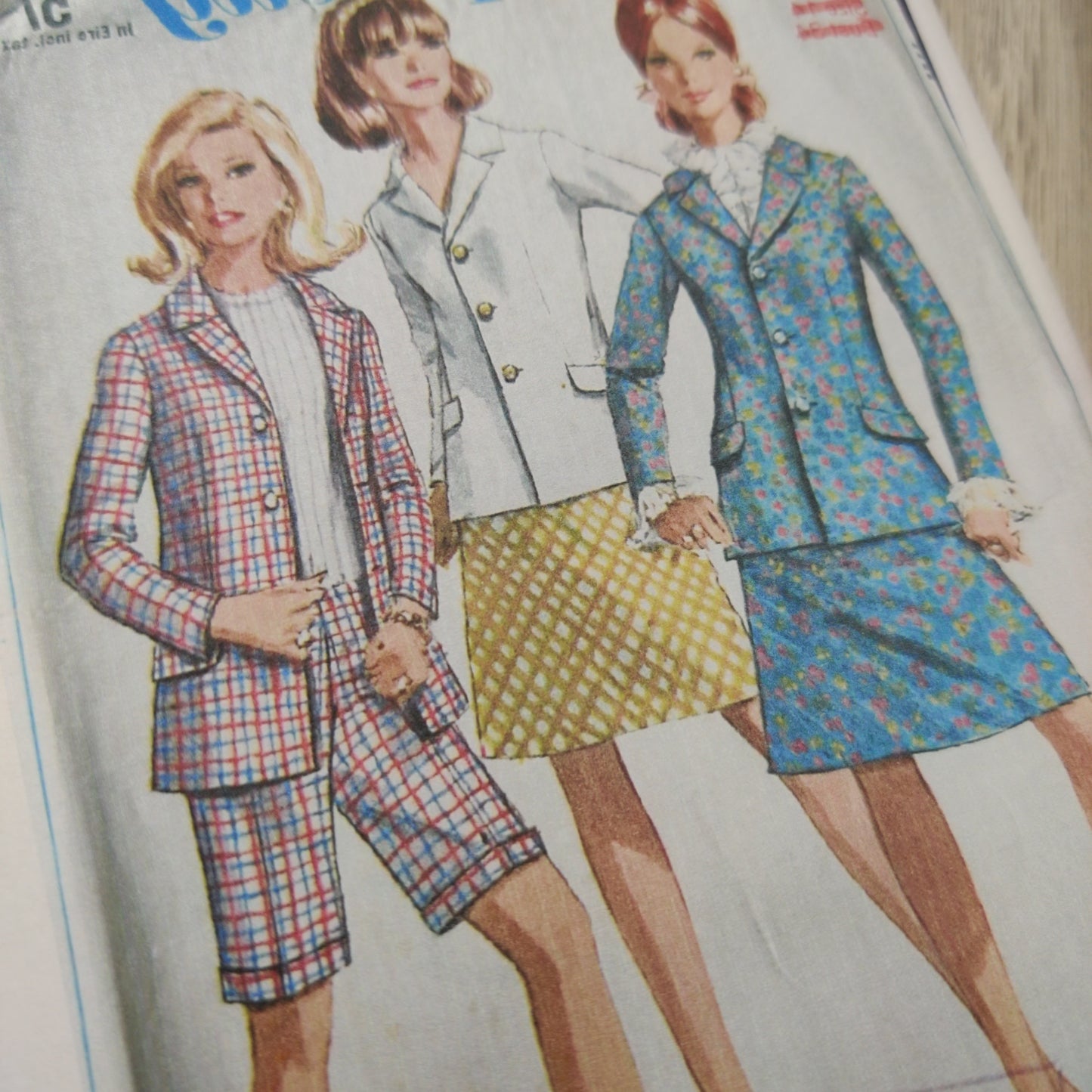 Simplicity 7131 Size 12 Bust 32 Vintage