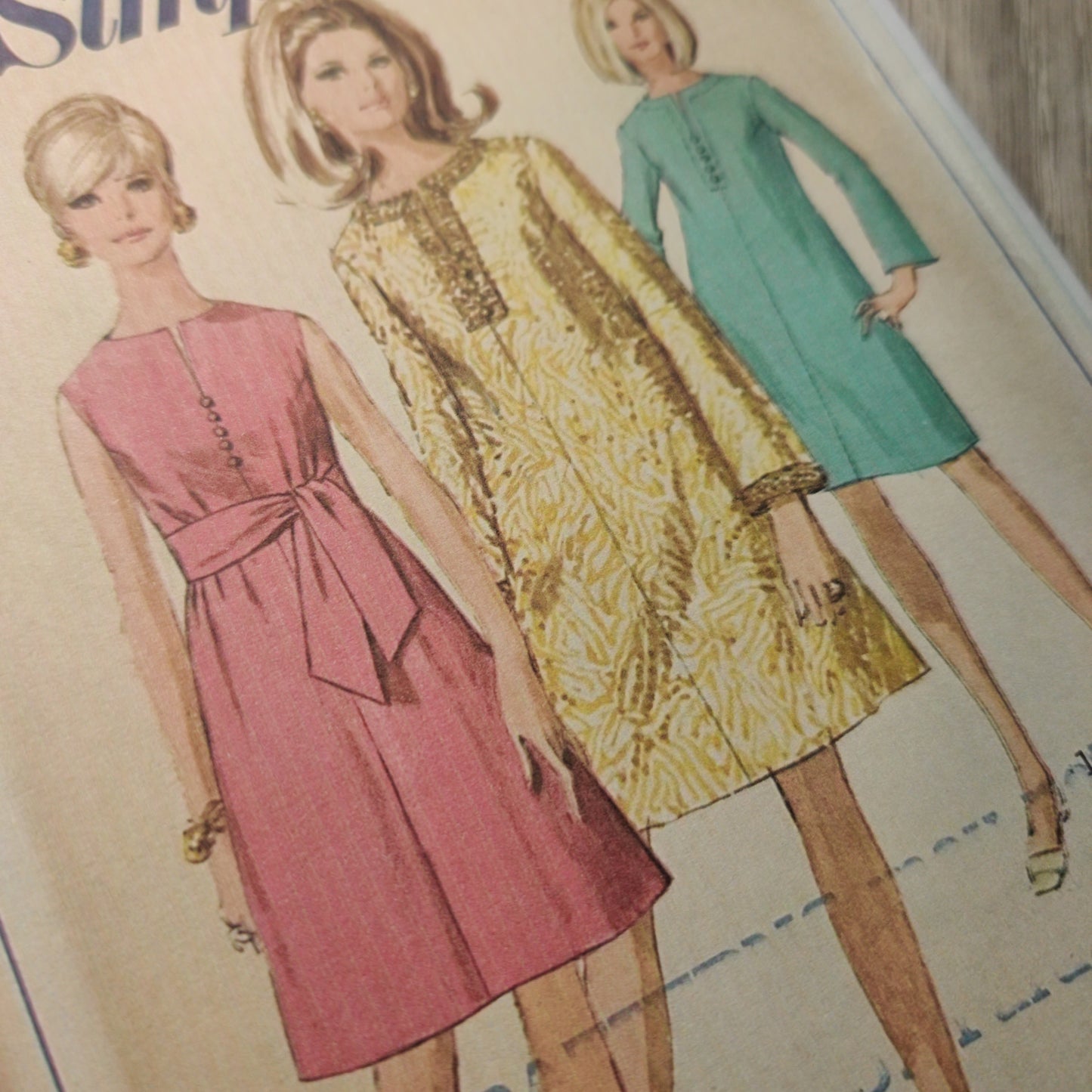 Simplicity 7381 Size 12 Bust 32 Vintage