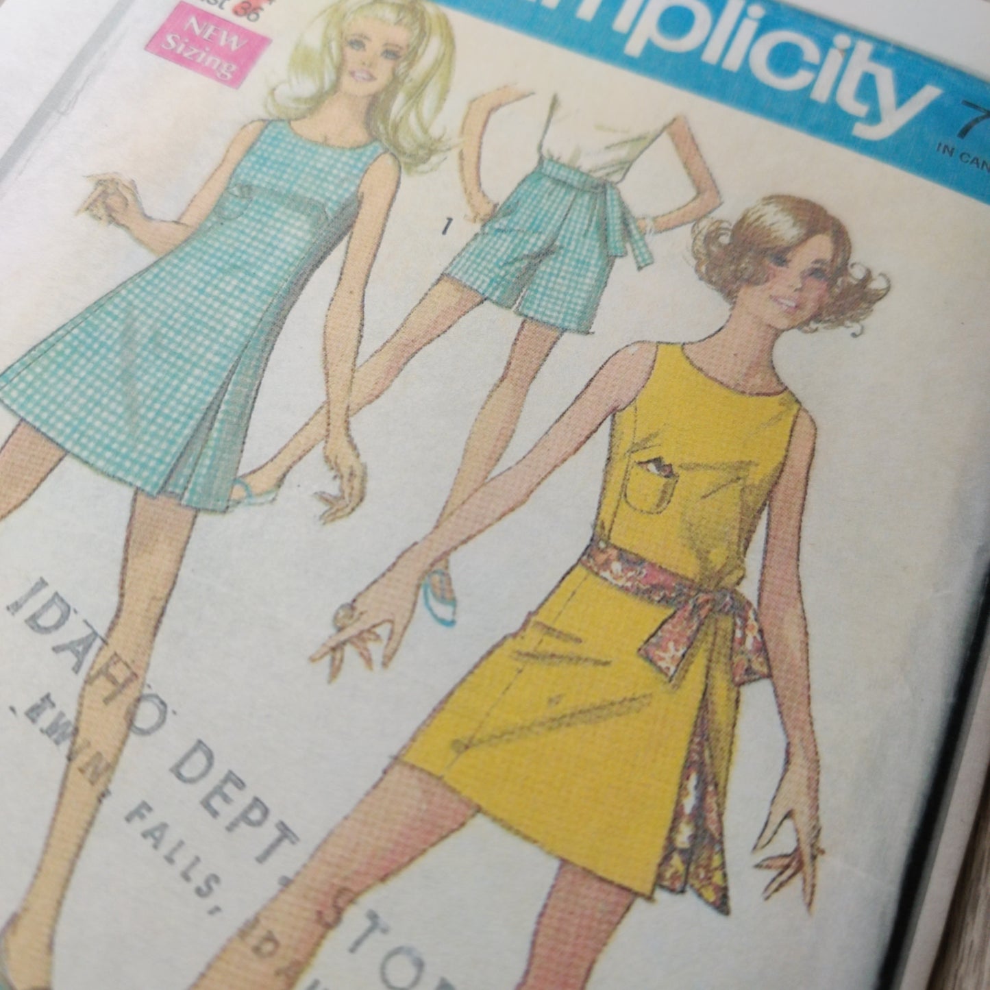 Simplicity 8249 Size 12 Bust 32 Vintage