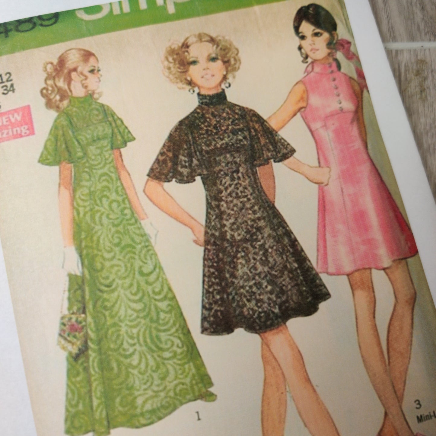 Simplicity 8489 Size 12 Bust 34 Vintage
