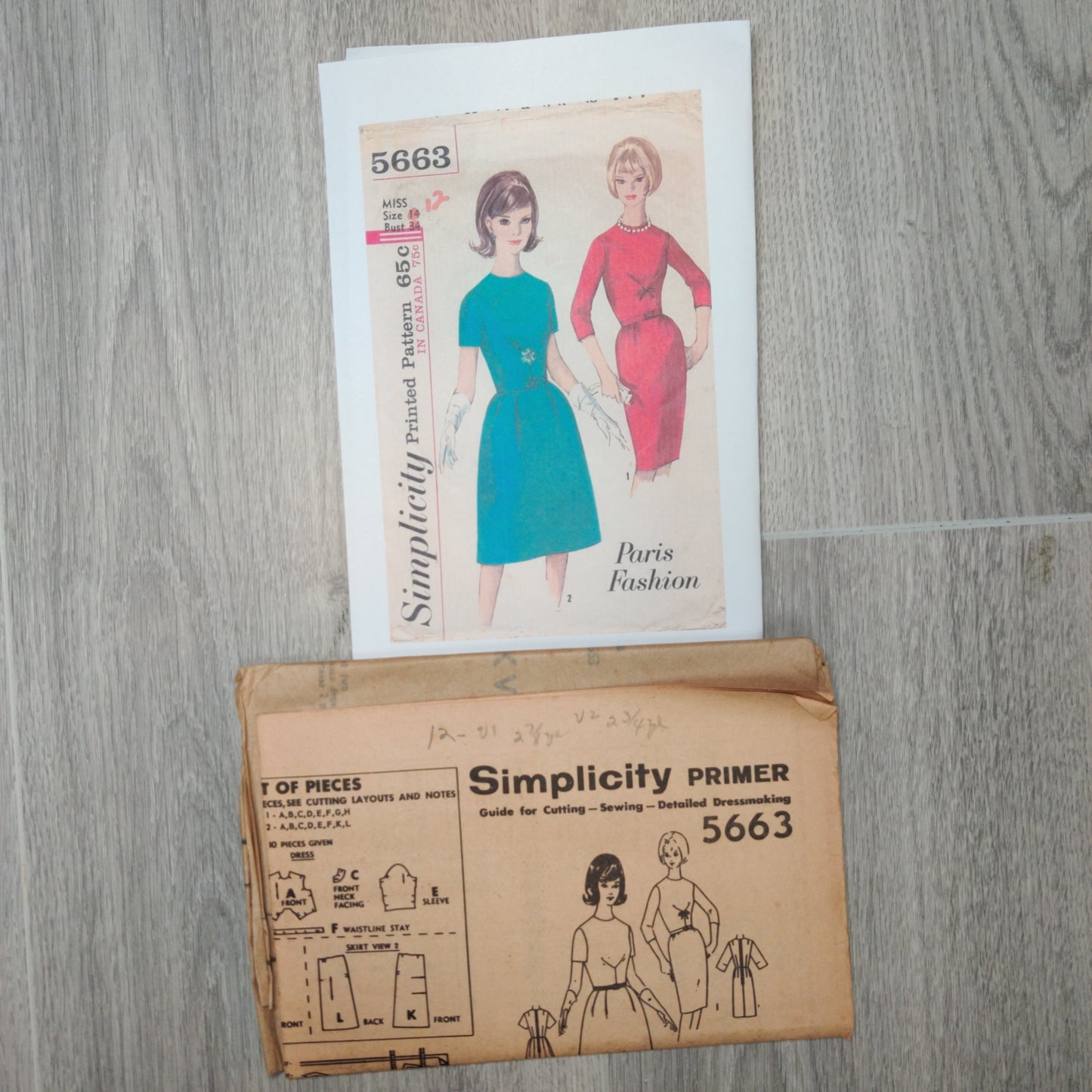 Simplicity 5663 Size 12 Bust 32 Vintage