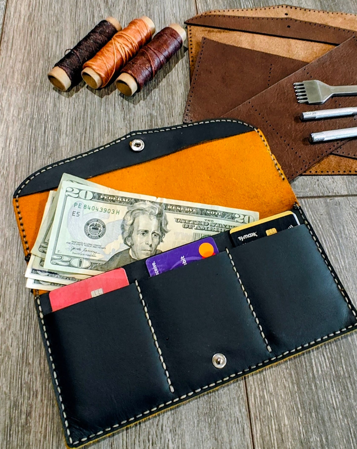 Long Leather Wallet Workshop April 18