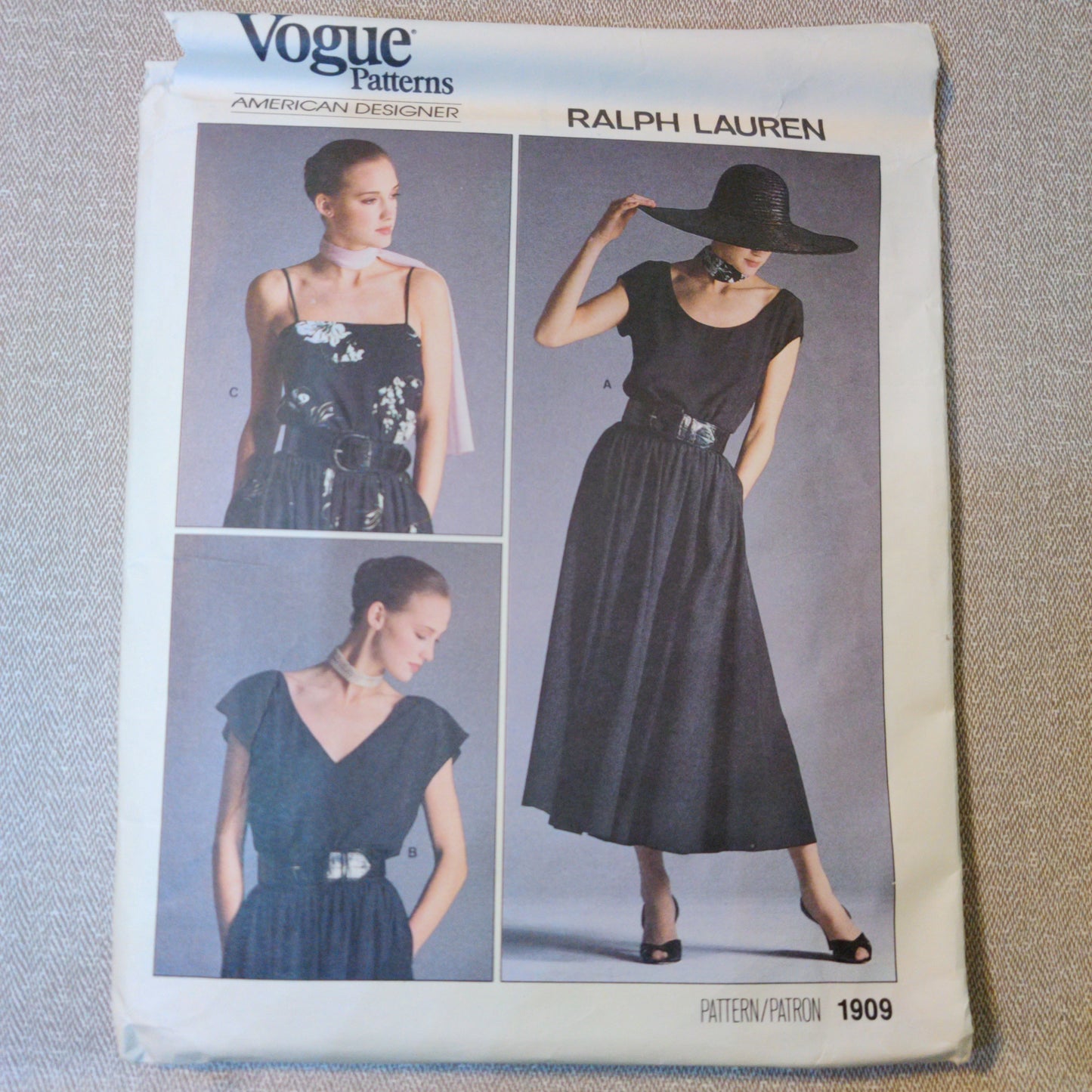 Vogue 1909 Ralph Lauren size 16