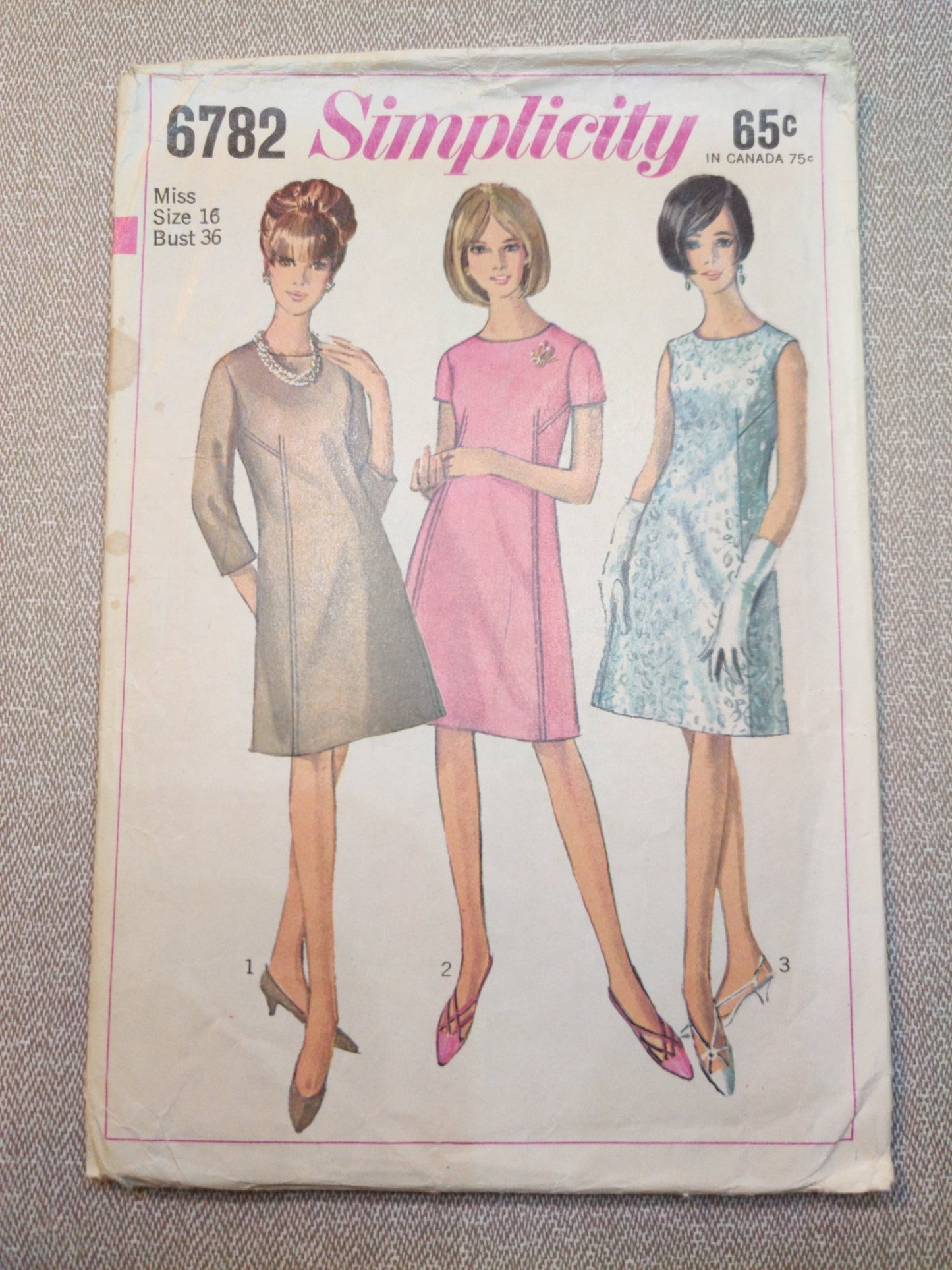 Simplicity 6782 Size 16 Bust 36