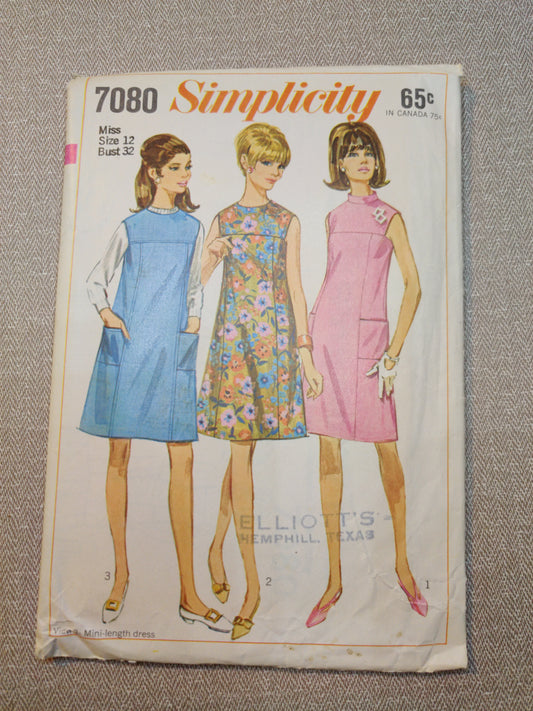 Simplicity 7080 Size 12 Bust 32