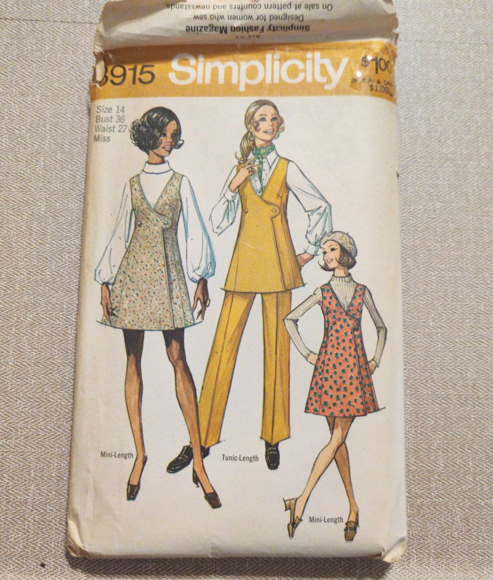 Simplicity 8915 Size 14 Bust 36