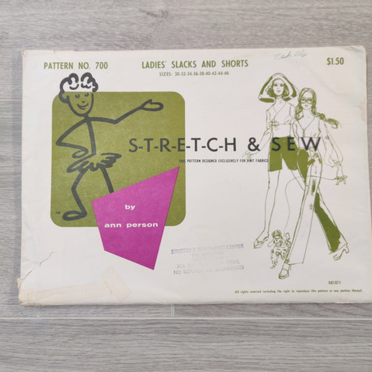 Stretch and Sew 700