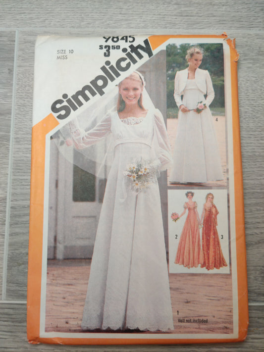 Simplicity 9845 Size 10