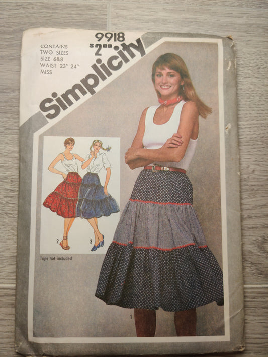 Simplicity 9918 Size 6&8