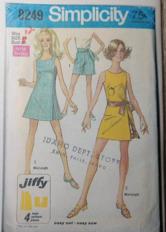 Simplicity 8249 Size 12 Bust 32 Vintage