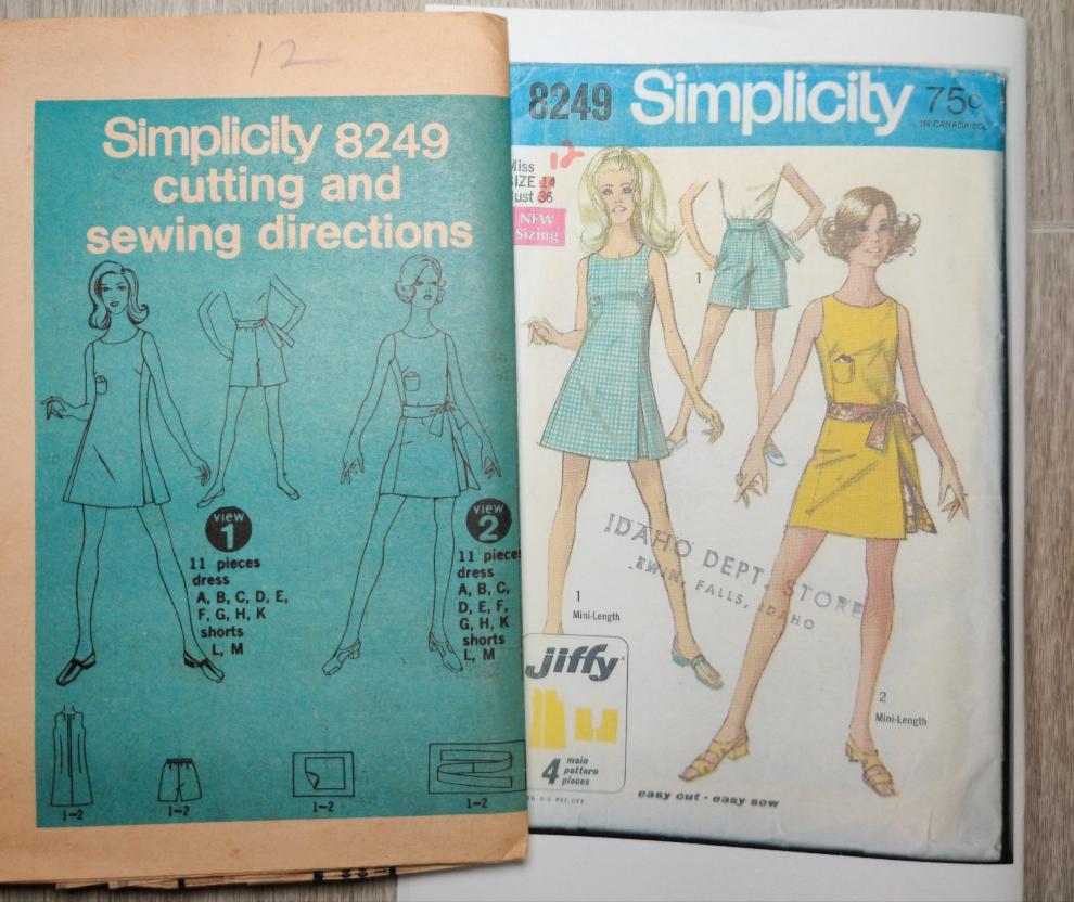 Simplicity 8249 Size 12 Bust 32 Vintage
